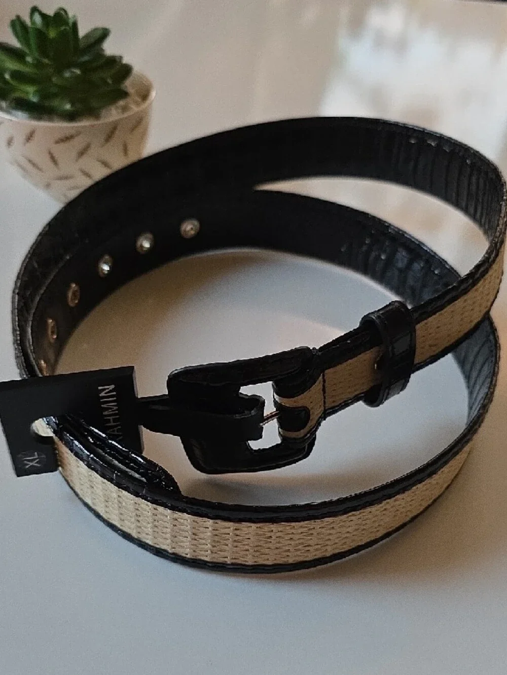 Brahmin Black Trim Woven Beige Straw Belt.‎
